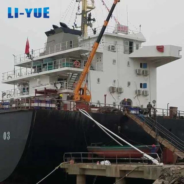 Hydraulic Marine Offshore Crane 2Tons Fixed Boom Type for Ship Decking Machine on Ship