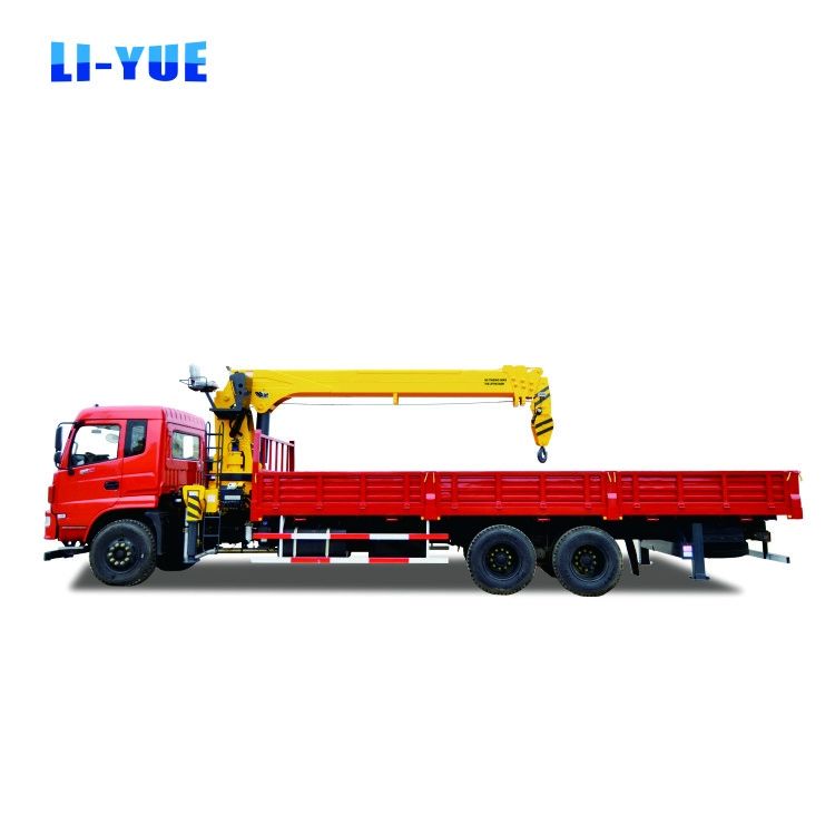 2500 Kg Weight CDW 6X4 12 Ton Truck Mounted Crane With Euro 3 Engine