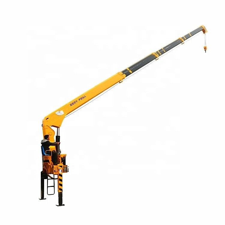 SQ 5 T Truck Crane 5 Tons Capacity 12.5 T.M Rated Lifting Moment and 2280-5100 mm Span