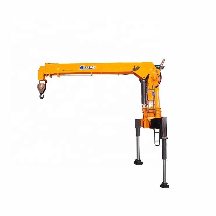 YUNNEI Engine Small 5 Ton Truck Crane with 360 Degree Rotation Angle and Dumb Truck