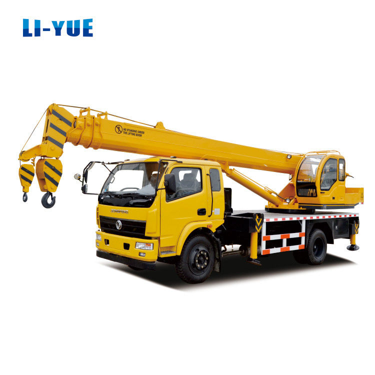 Truck Crane Mobile Crane Hydraulic Crane 4x2 Lift Truck 6 Ton 8 Ton for Construction