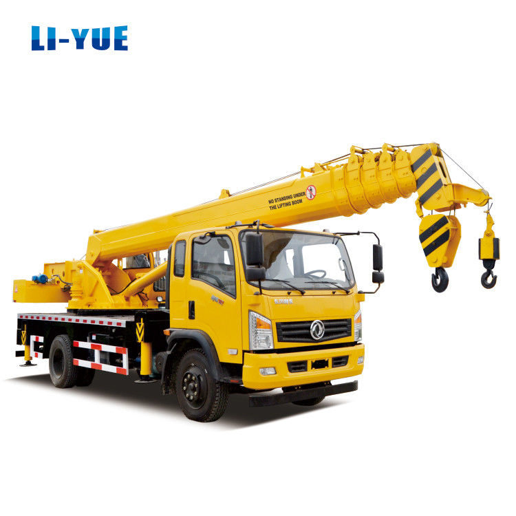 6 Ton Rated Loading Capacity Mobile Hydraulic Boom Heavy Lifting Crane with YUNNEI Engine
