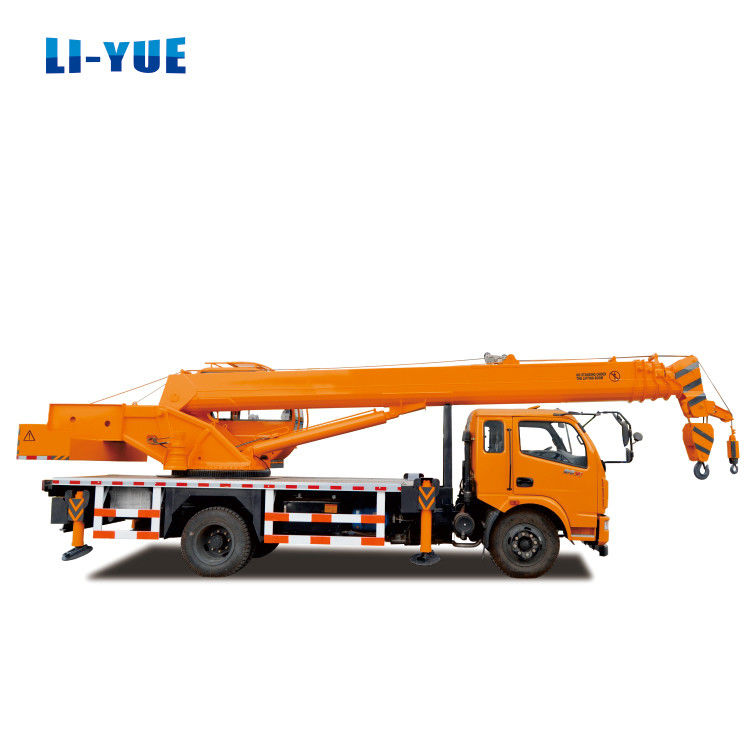 6 Ton Liyuan Hydraulic Crane Mobile Truck Crane for Smooth and Precise Operation