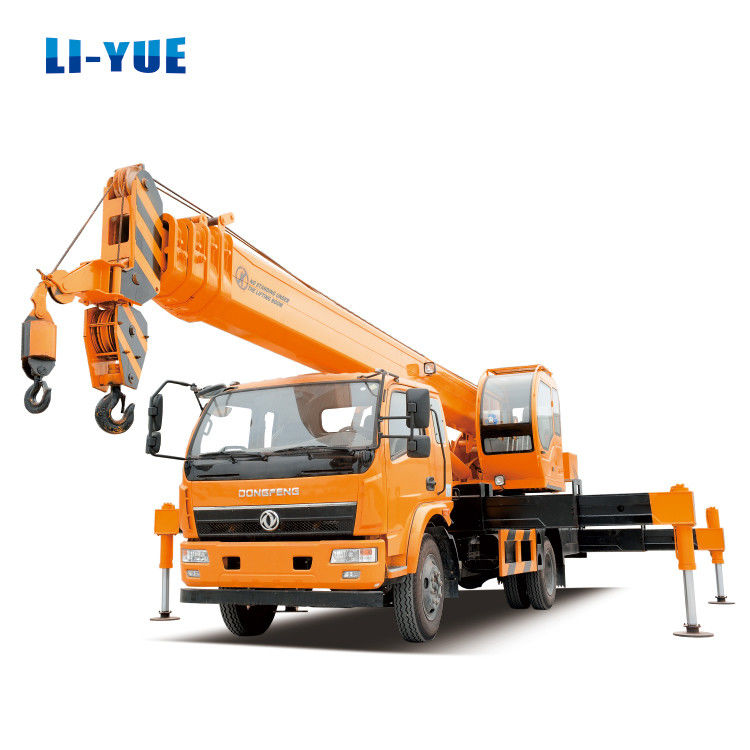 6 Ton Liyuan Hydraulic Crane Mobile Truck Crane for Smooth and Precise Operation
