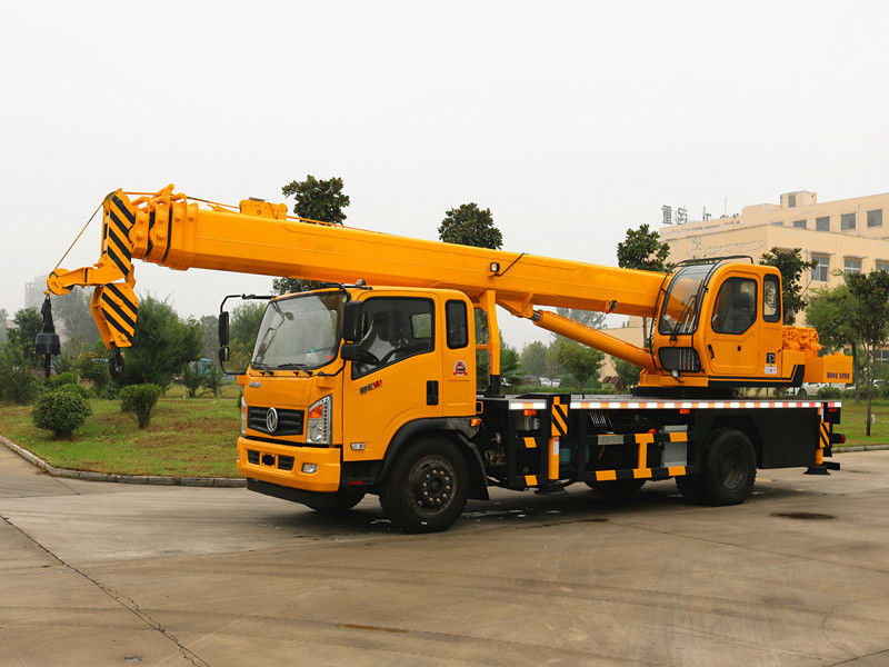 10 Ton Mobile Crane in with Max. Lifting Height 36m and 30T.M Rated Lifting Moment