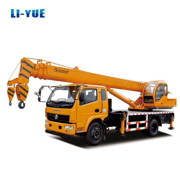 YUNNEI Engine 6 Ton Telescopic Arm Mobile Hydraulic Truck Crane For Heavy Duty Tasks
