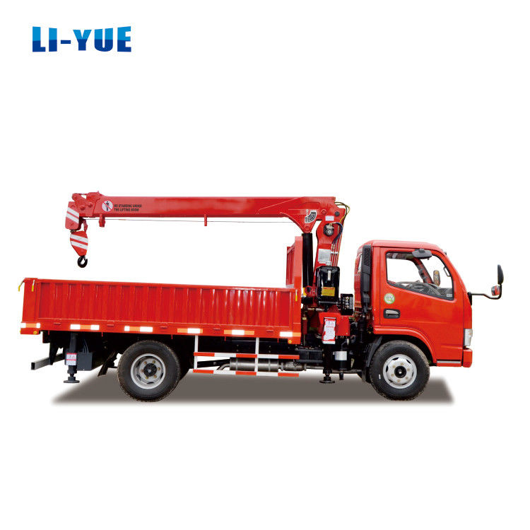 5 Ton Telescopic Boom Lorry Crane Truck with Euro 2 Emission Standard and 12.8m Max. Lifting Height