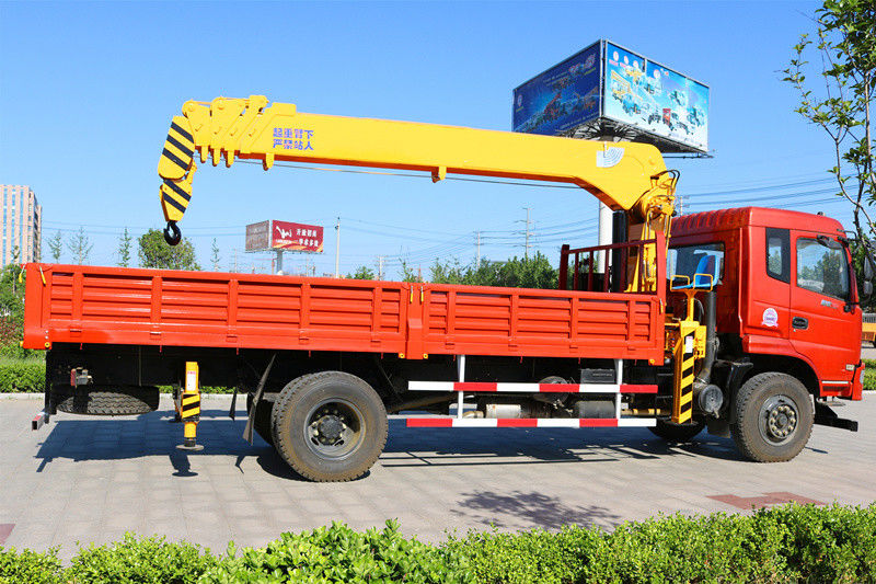 Crane With Truck 3 Ton 5 Ton 6.3 Ton Telescopic Boom Small Truck Mounted Crane