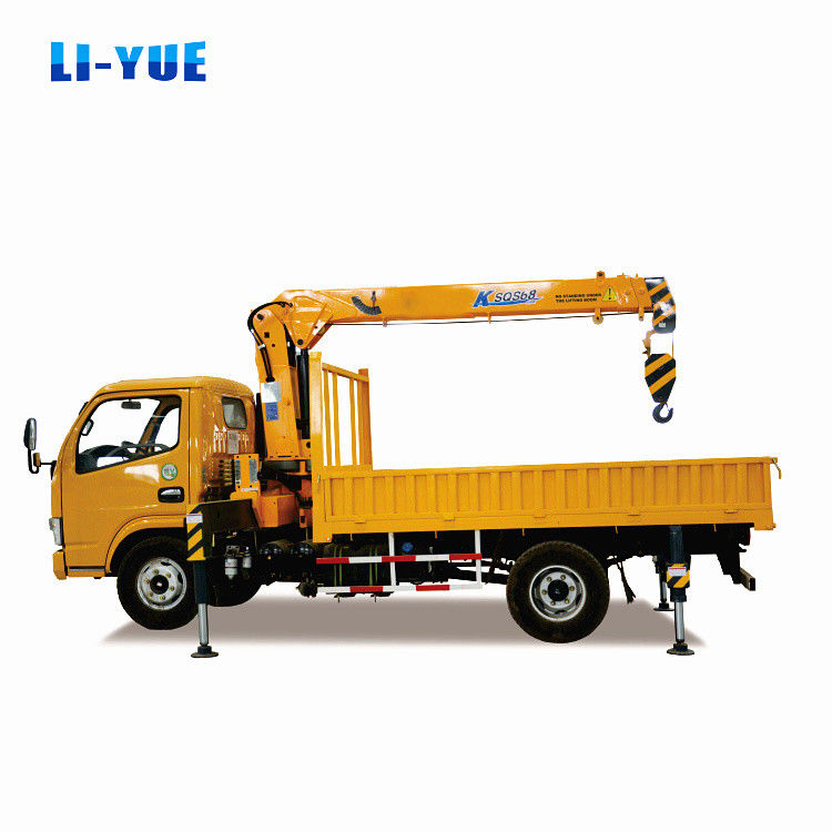 4 Ton Telescopic Boom Truck Mounted Crane Mobile Crane With 9m Max. Lifting Height
