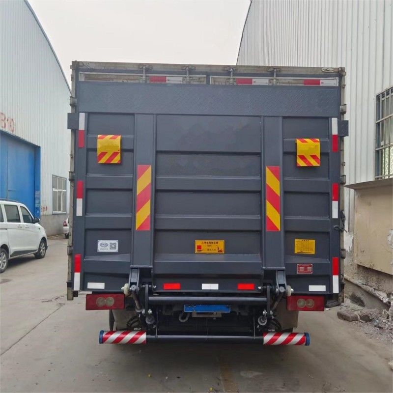 High Performance Cantilevered Tailgate Hydraulic Tailgate Tail Lift 2T For Truck And Vans